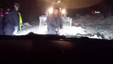 Bartın'da Kar Yağışı: Sıkıntı ve Eğlence Bir Arada
