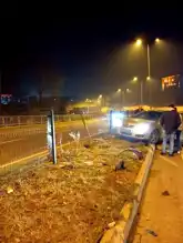 Bartın'da Araç Refüjde Mahsur Kaldı!